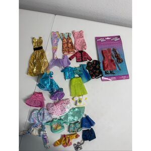 Barbie Clothes & Accessories 25 pcs Lot